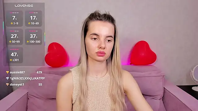 Erika Carpenter online show from 24, 2, 2025