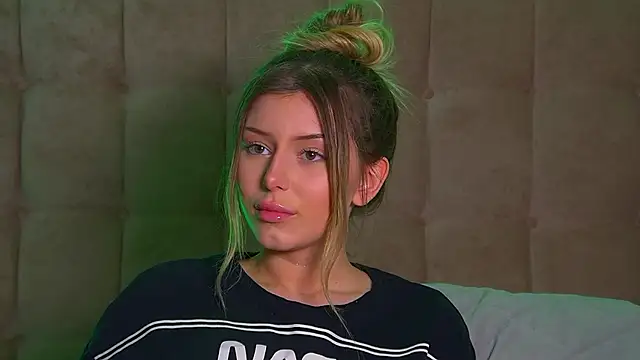 LiliaBianka online show from 11, 3, 2025