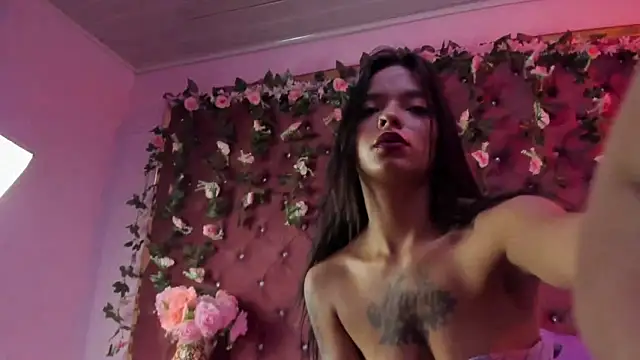 MaddyHudson online show from 21, 12, 2025