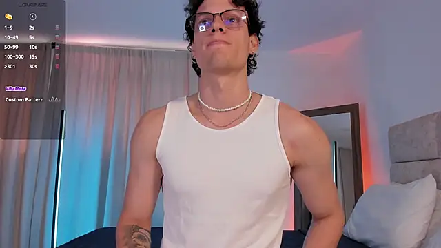 Snapshot of troy_palmer chatting on 10, 11, 2025 troy palmer online show from 10, 11, 2025