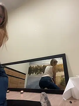 Snapshot of Vanilladreams chatting on 16, 2, 2026 Vanilladreams online show from 16, 2, 2026