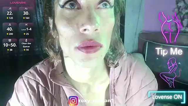 roxy roxxan online show from 17, 3, 2025