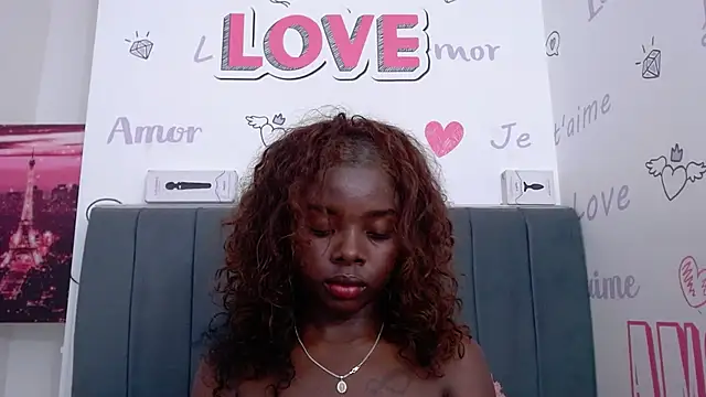 Snapshot of KilyetVera3x chatting on 2, 2, 2025 KilyetVera3x online show from 2, 2, 2025