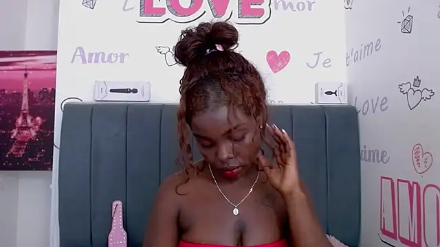 Snapshot of KilyetVera3x chatting on 3, 2, 2025 KilyetVera3x online show from 3, 2, 2025