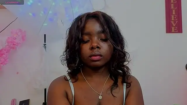 Snapshot of KilyetVera3x chatting on 14, 10, 2025 KilyetVera3x online show from 14, 10, 2025