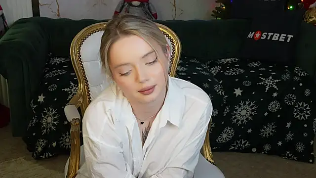 Cassy-Celestial  online show from 25, 12, 2024