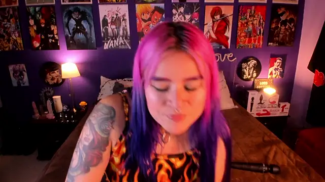 anne cross online show from 8, 11, 2025