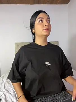 Snapshot of DashaStar chatting on 15, 12, 2024 DashaStar online show from 15, 12, 2024