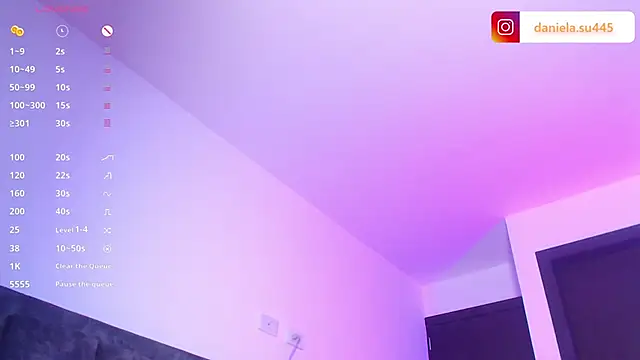 Snapshot of milan_delrey chatting on 24, 9, 2025 milan delrey online show from 24, 9, 2025