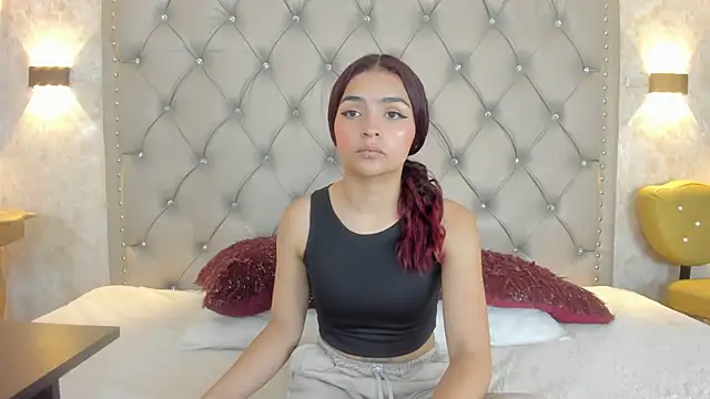 leigh-angels online show from 3, 3, 2025