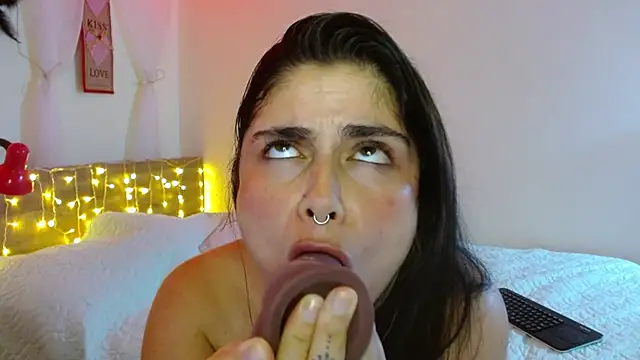 Snapshot of Juliietha_servas chatting on 3, 3, 2025 Juliietha servas online show from 3, 3, 2025