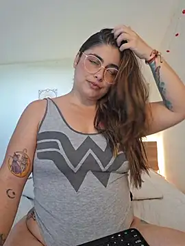 Snapshot of Juliietha_servas chatting on 13, 10, 2025 Juliietha servas online show from 13, 10, 2025