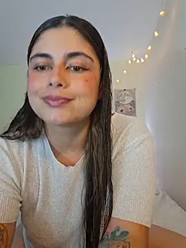 Snapshot of Juliietha_servas chatting on 24, 10, 2025 Juliietha servas online show from 24, 10, 2025