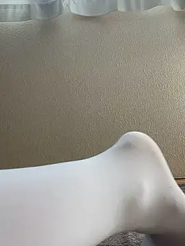 Snapshot of n_n_mao chatting on 23, 10, 2025 n n mao online show from 23, 10, 2025