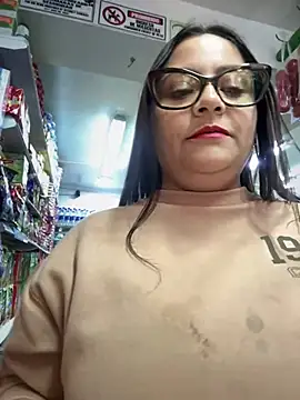 Snapshot of Sol_biglips chatting on 3, 1, 2025 Sol biglips online show from 3, 1, 2025