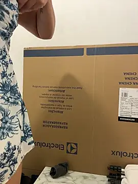 Sol biglips online show from 9, 2, 2026