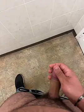 Snapshot of _themask_ chatting on 2, 10, 2025  themask  online show from 2, 10, 2025