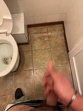 Snapshot of _themask_ chatting on 6, 10, 2025  themask  online show from 6, 10, 2025