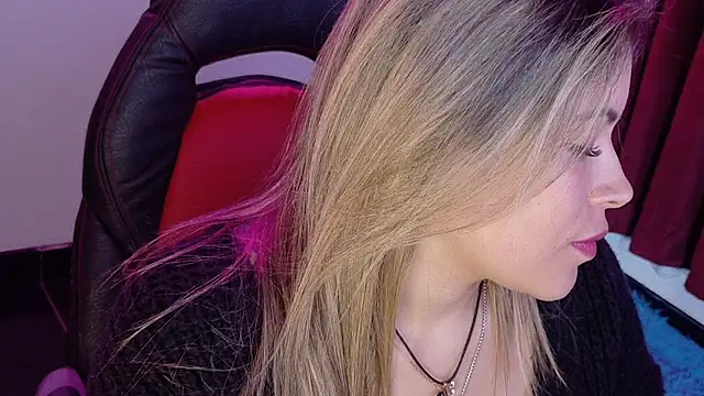 Natalia Montoya online show from 16, 10, 2025