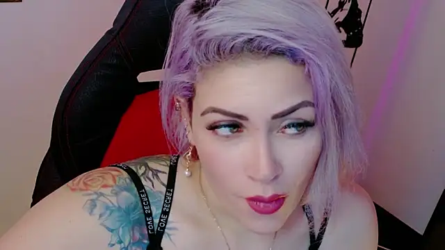 Natalia Montoya online show from 4, 3, 2026