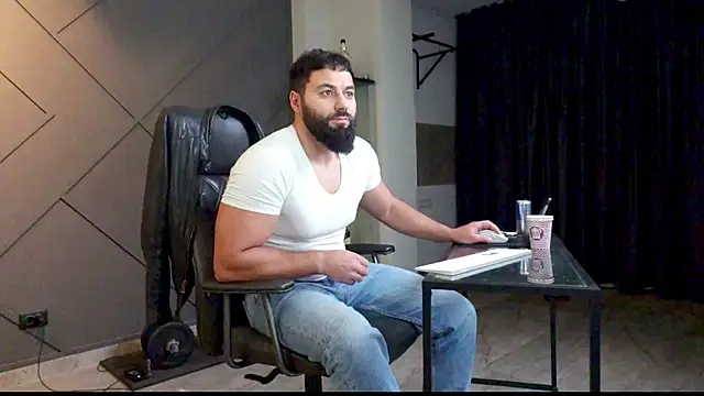 mattmasterss online show from 4, 1, 2025