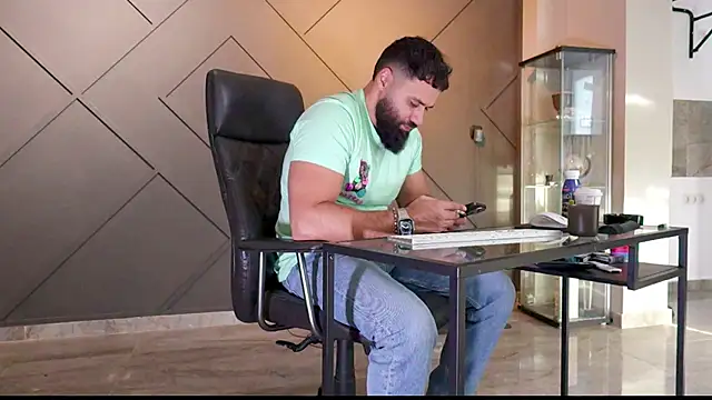 mattmasterss online show from 14, 2, 2025