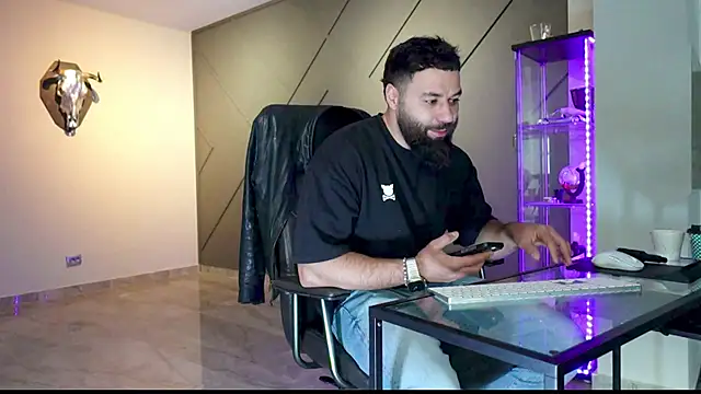 mattmasterss online show from 12, 3, 2025