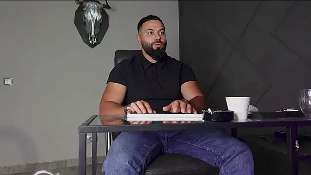 mattmasterss online show from 26, 9, 2025