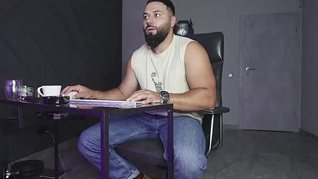 mattmasterss online show from 1, 10, 2025