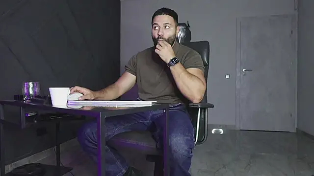 mattmasterss online show from 21, 10, 2025