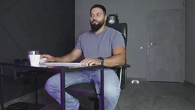 mattmasterss online show from 22, 10, 2025