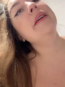 Snapshot of Lady_MiaOlson chatting on 20, 9, 2025 Lady MiaOlson online show from 20, 9, 2025