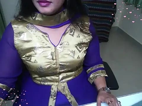 Arushisingh8888 online show from 29, 10, 2025