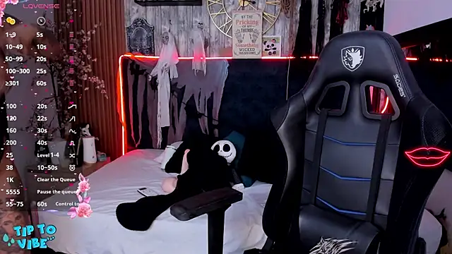 Neko Misaki online show from 29, 12, 2024