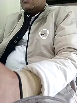 Snapshot of Hot-man39 chatting on 13, 12, 2024 Hot-man39 online show from 13, 12, 2024