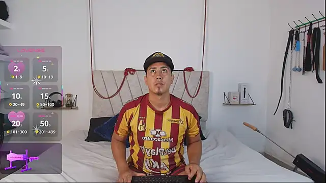 Liana Asaff online show from 16, 12, 2025