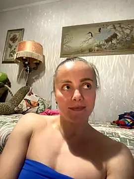 AlisaKissss online show from 13, 10, 2025