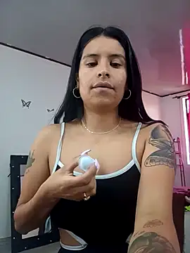 Snapshot of _elektrah chatting on 21, 9, 2025  elektrah online show from 21, 9, 2025