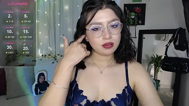 mily thomson b  online show from 5, 10, 2025