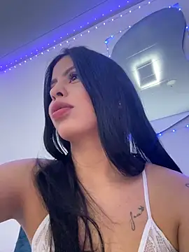 JannaNader12 online show from 3, 1, 2025