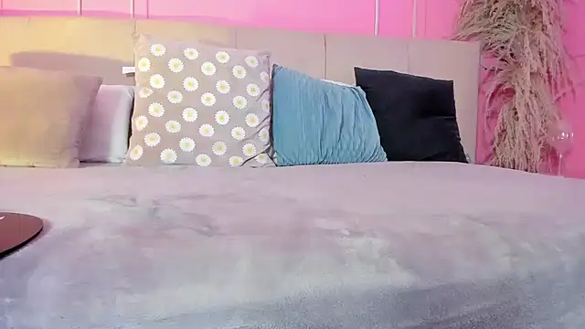 Emelyy Carter online show from 15, 10, 2025