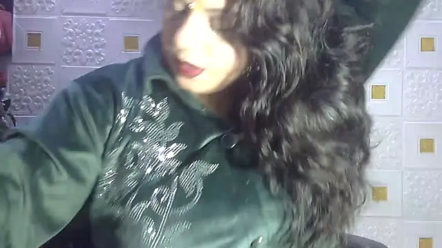 Sexy komolika online show from 7, 2, 2025