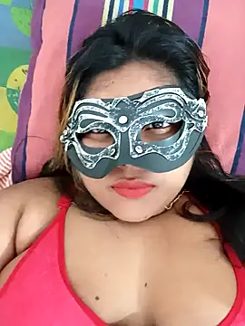 littlequeen77 online show from 15, 1, 2025