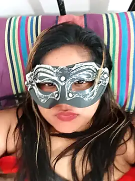 littlequeen77 online show from 19, 1, 2025