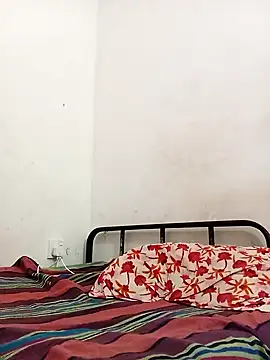 littlequeen77 online show from 19, 3, 2025