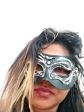 littlequeen77 online show from 22, 3, 2025