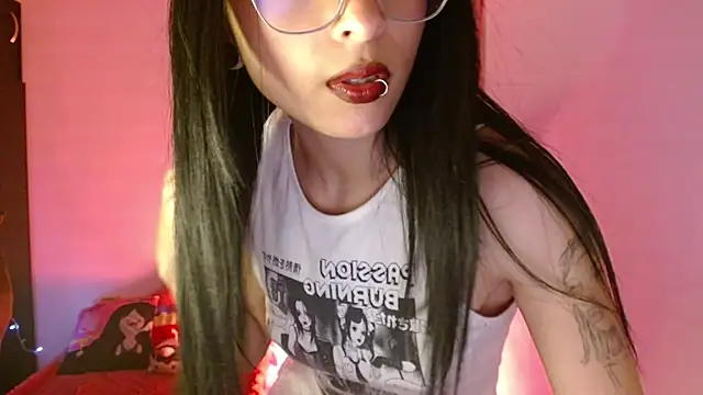 Kind Scarlett online show from 26, 4, 2026