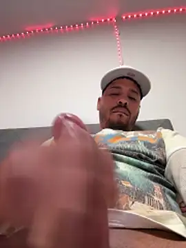 Danypapi online show from 5, 4, 2026