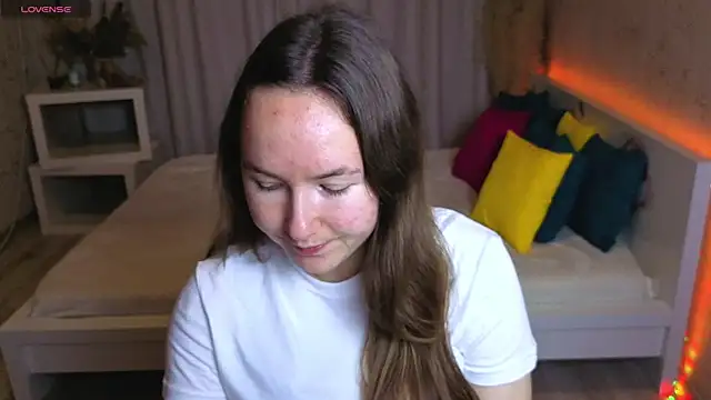 Little doll meow online show from 23, 9, 2025