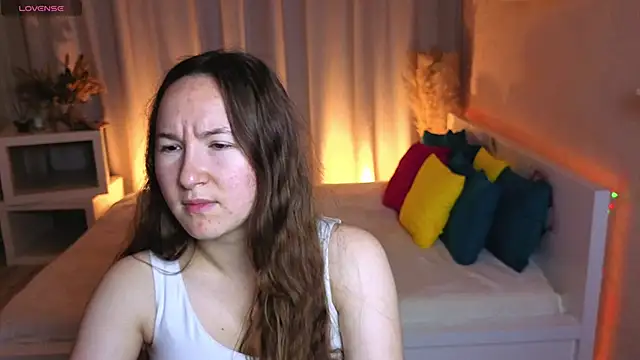 Little doll meow online show from 25, 9, 2025